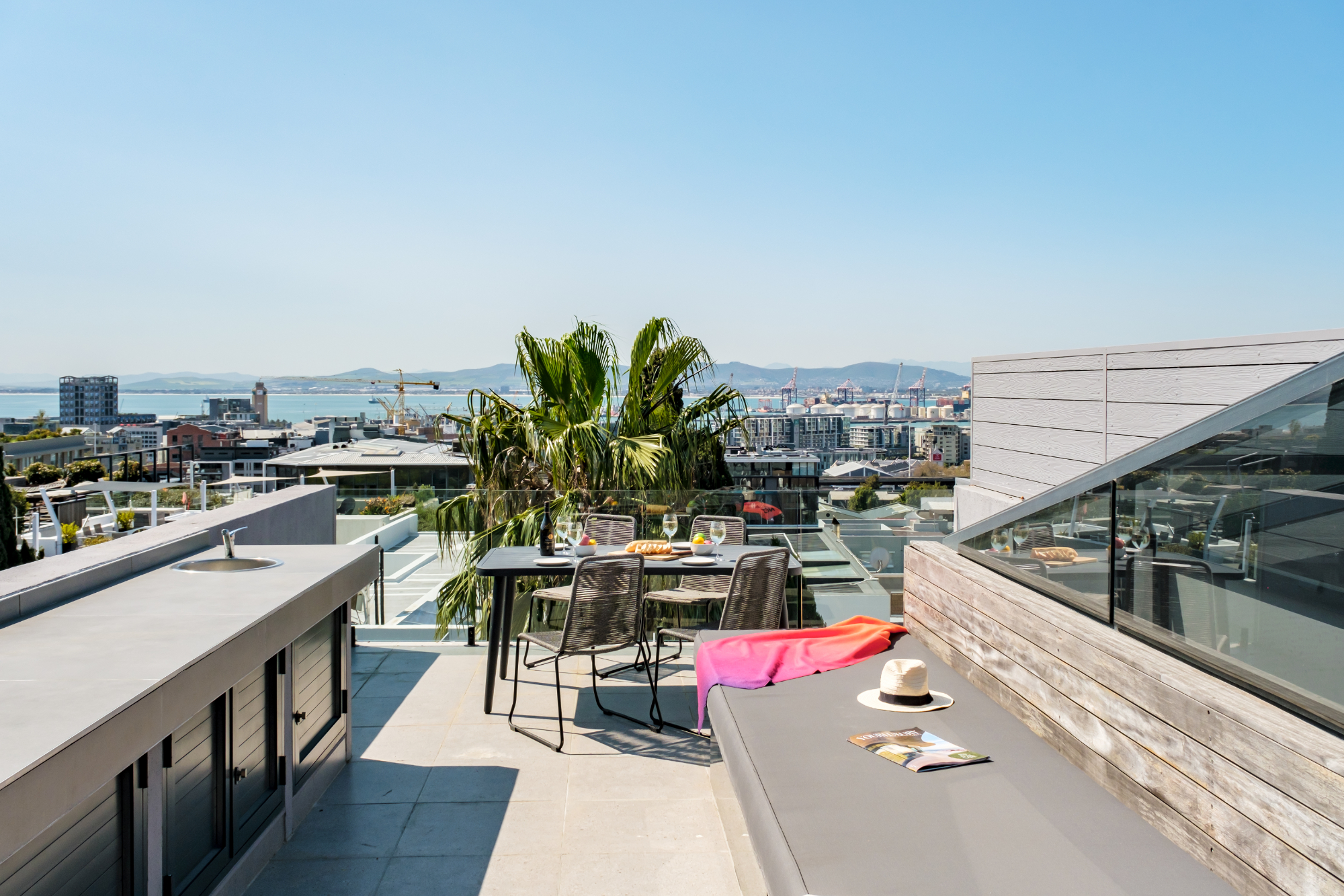 Ishani in De Waterkant by Nox Rentals