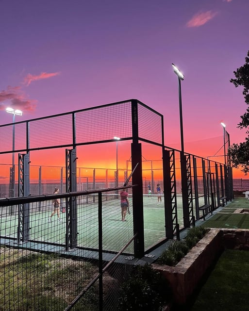 Padel at the Glen