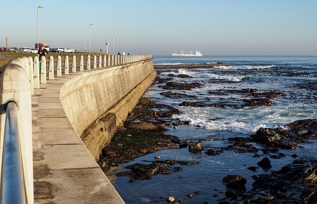 jeanvdmeulen-greenpoint-promenade-3443704_640