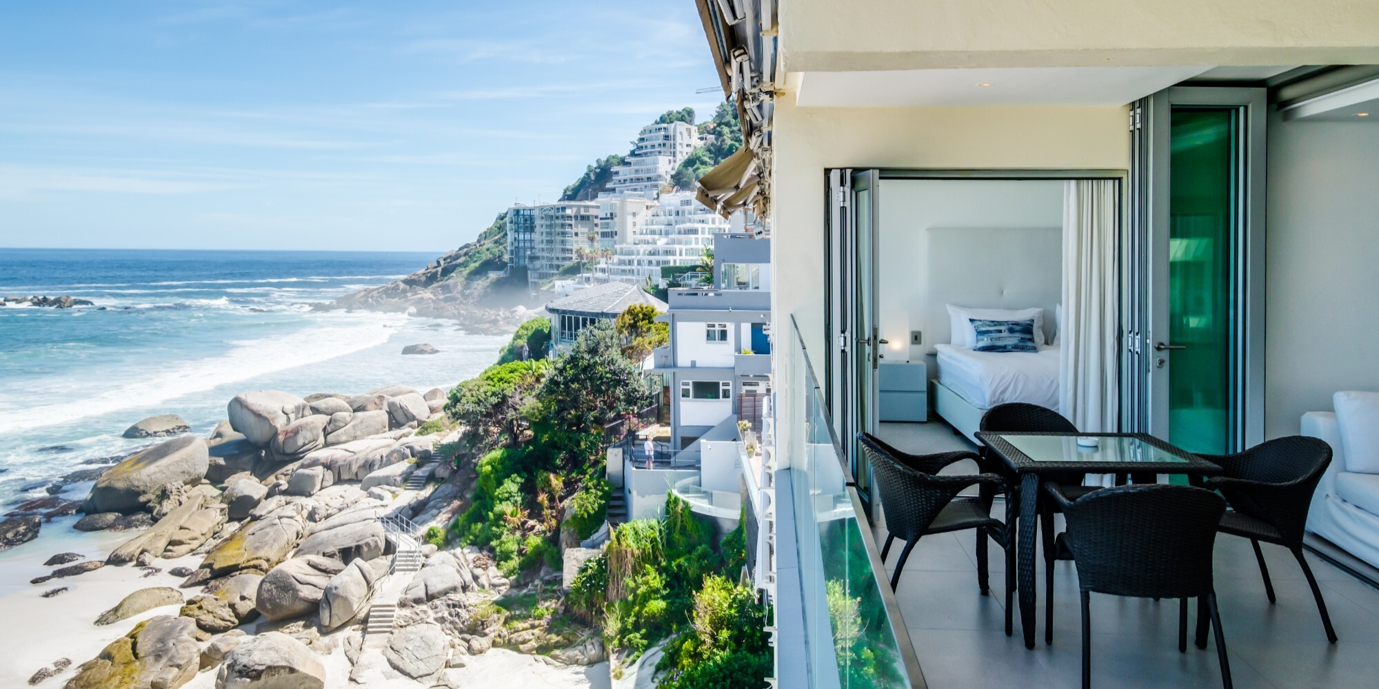 Ocean Breeze in Clifton by Nox